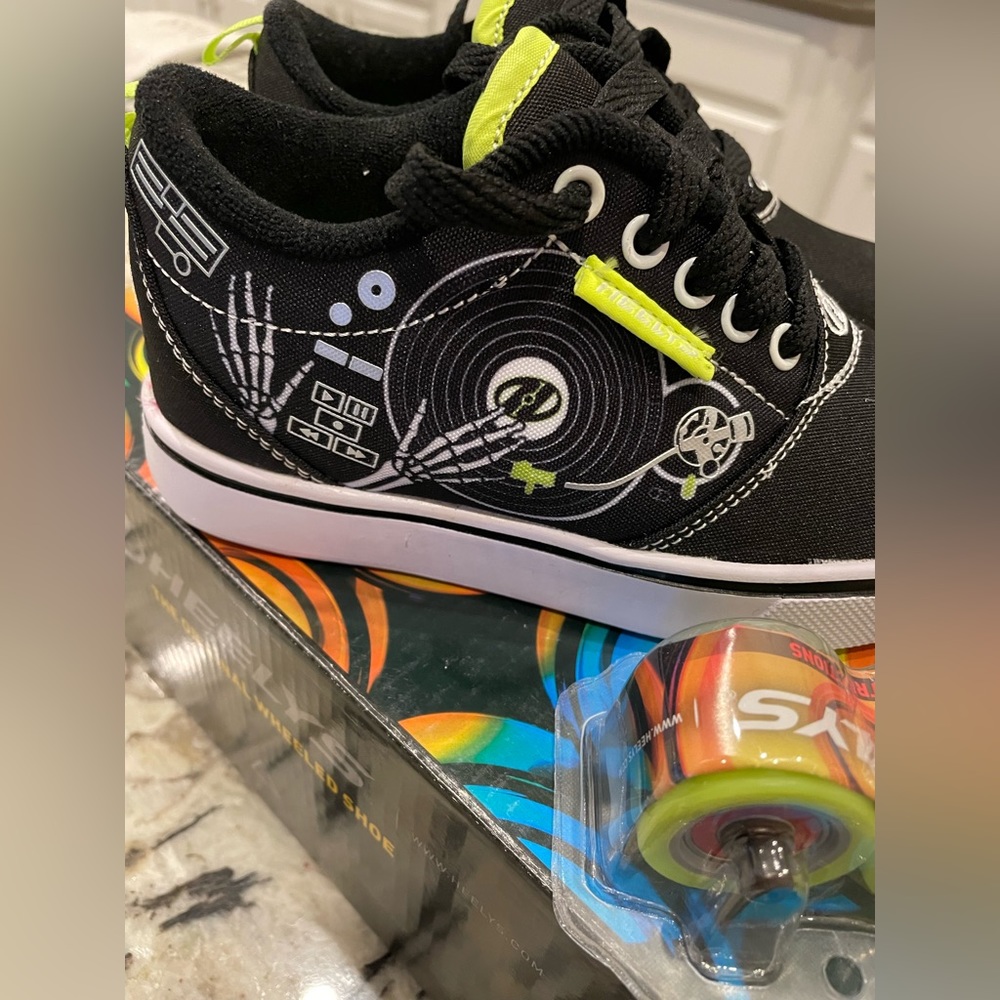 Heelys